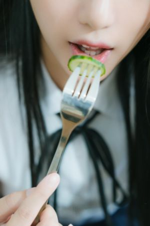 给我看高清在线观看国语_BD韩语在线视频播放